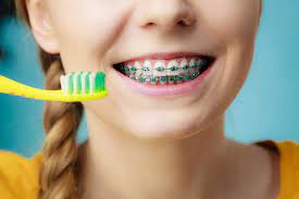 6 Tips for Summer Vacation Oral Health